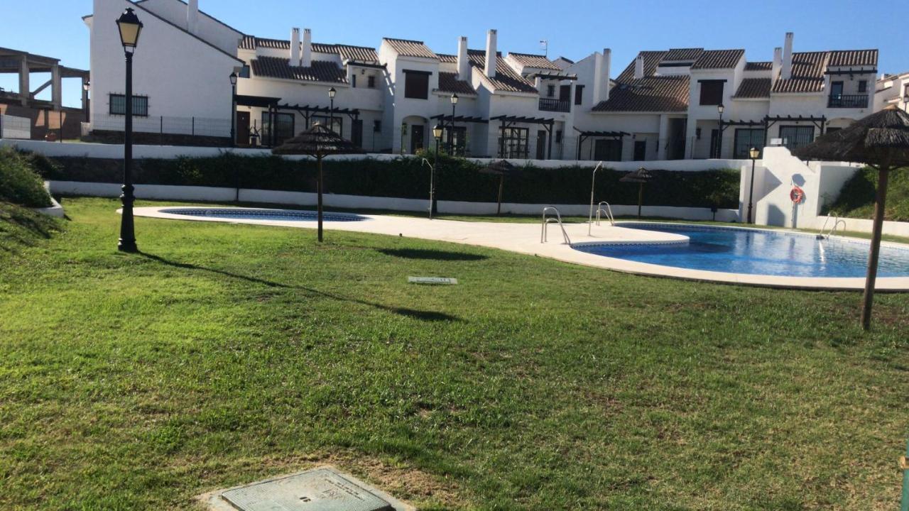 Sierra El Retiro Vila Sevilha Exterior foto