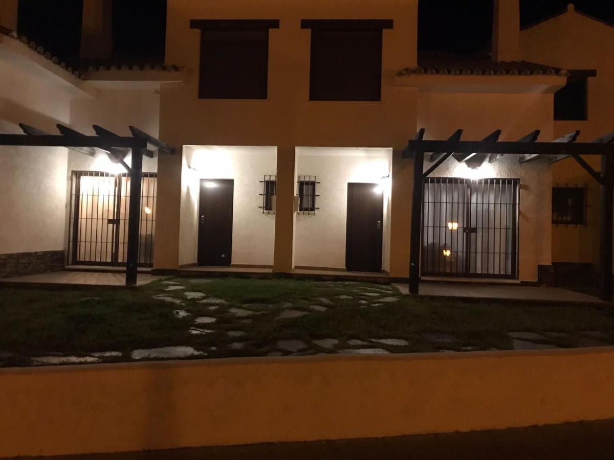 Sierra El Retiro Vila Sevilha Exterior foto